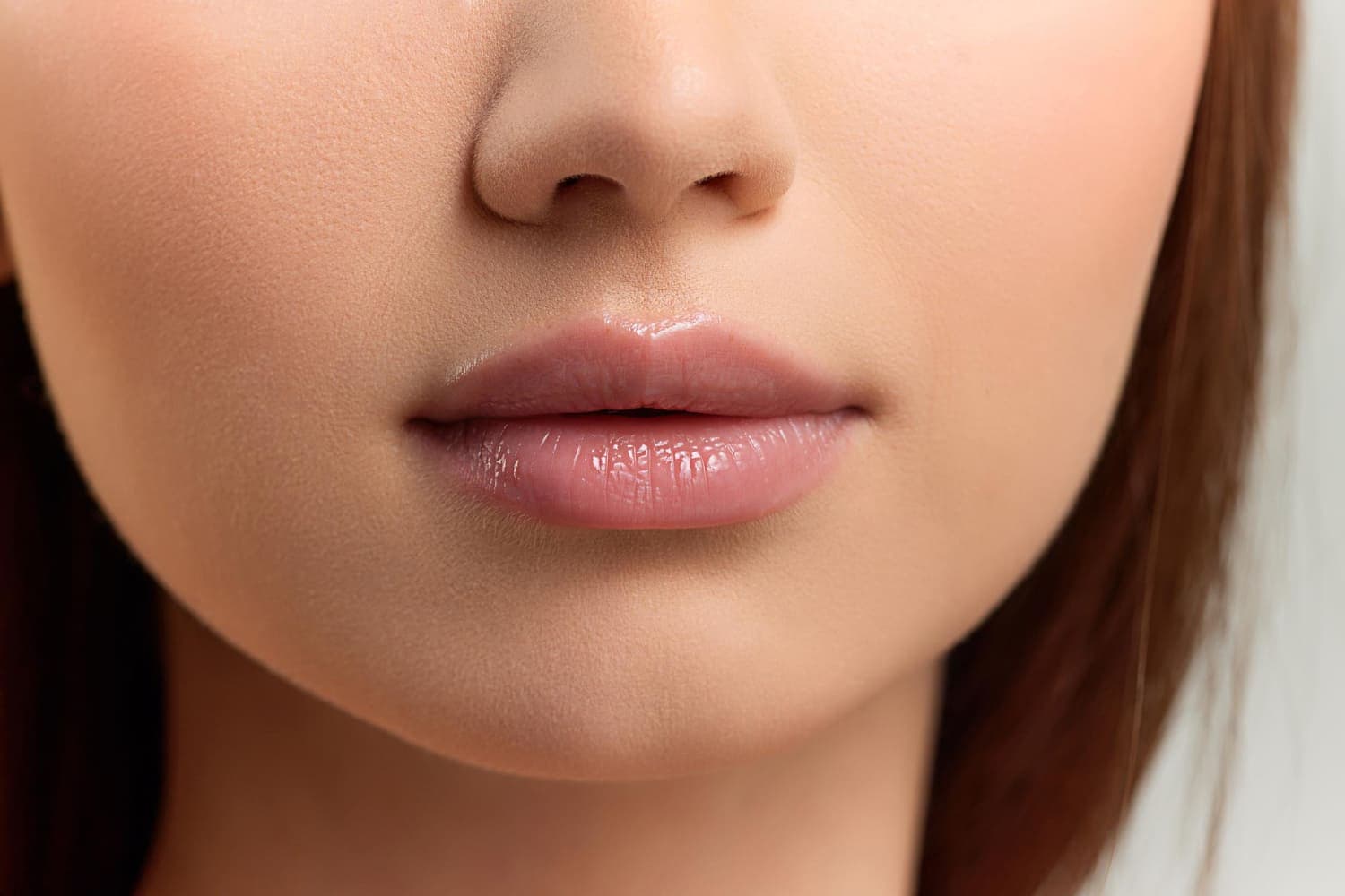 نحت الشفاه بطريقة Gold Lips